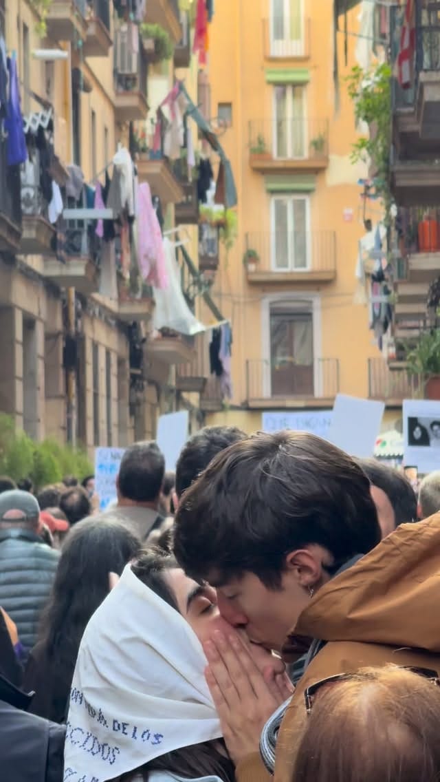 Post 5 by Catalina on Instagram (video)