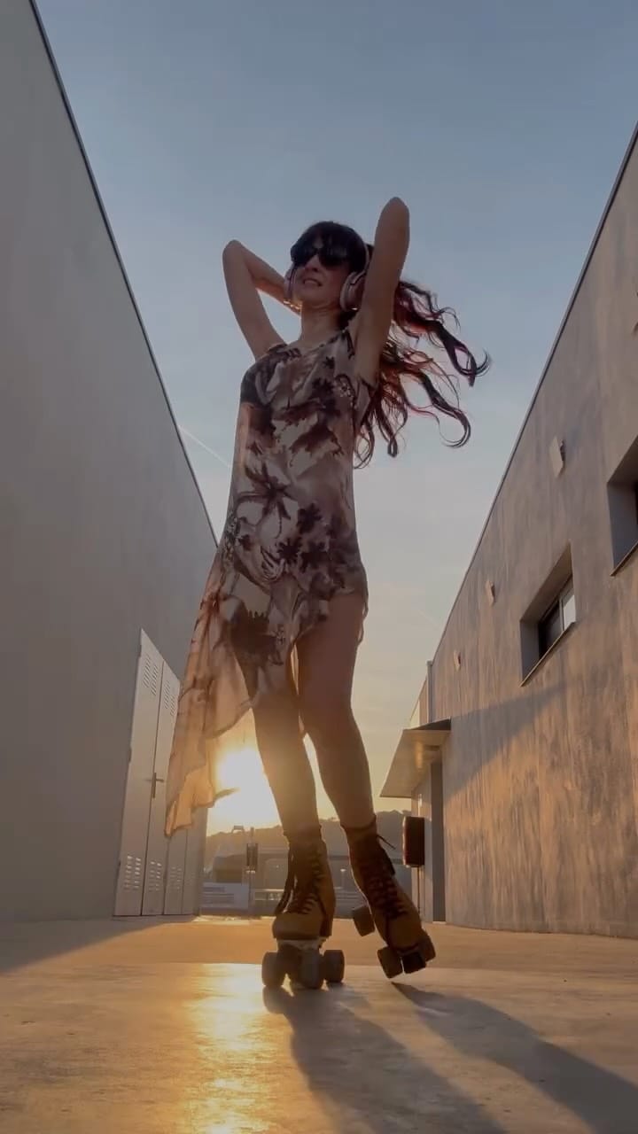 Post 1 by Catalina on Instagram (video)
