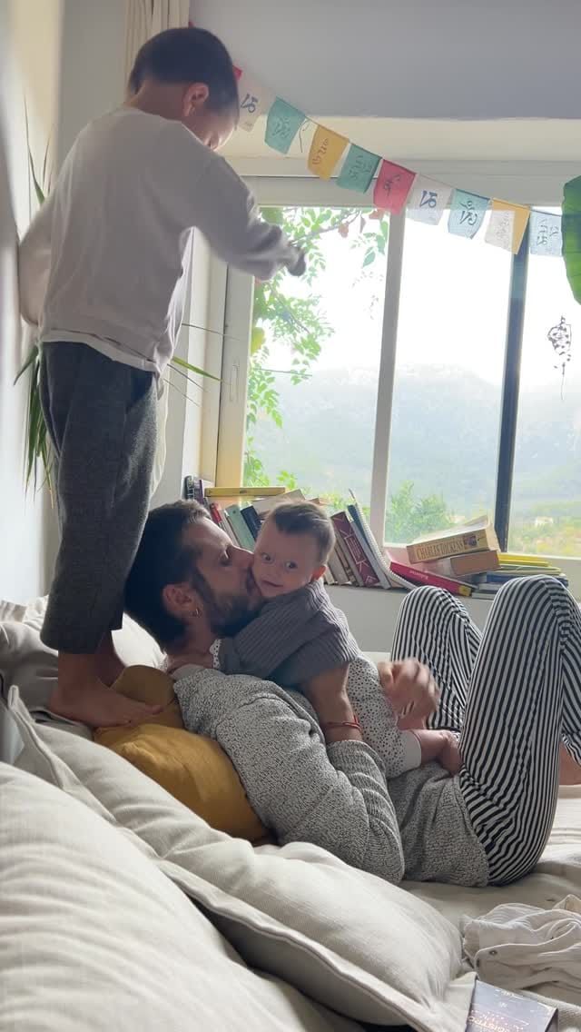 Post 10 by Lupe  loggia🧘🏽‍♀️- YOGA y MATERNIDAD - REIKI on Instagram (video)