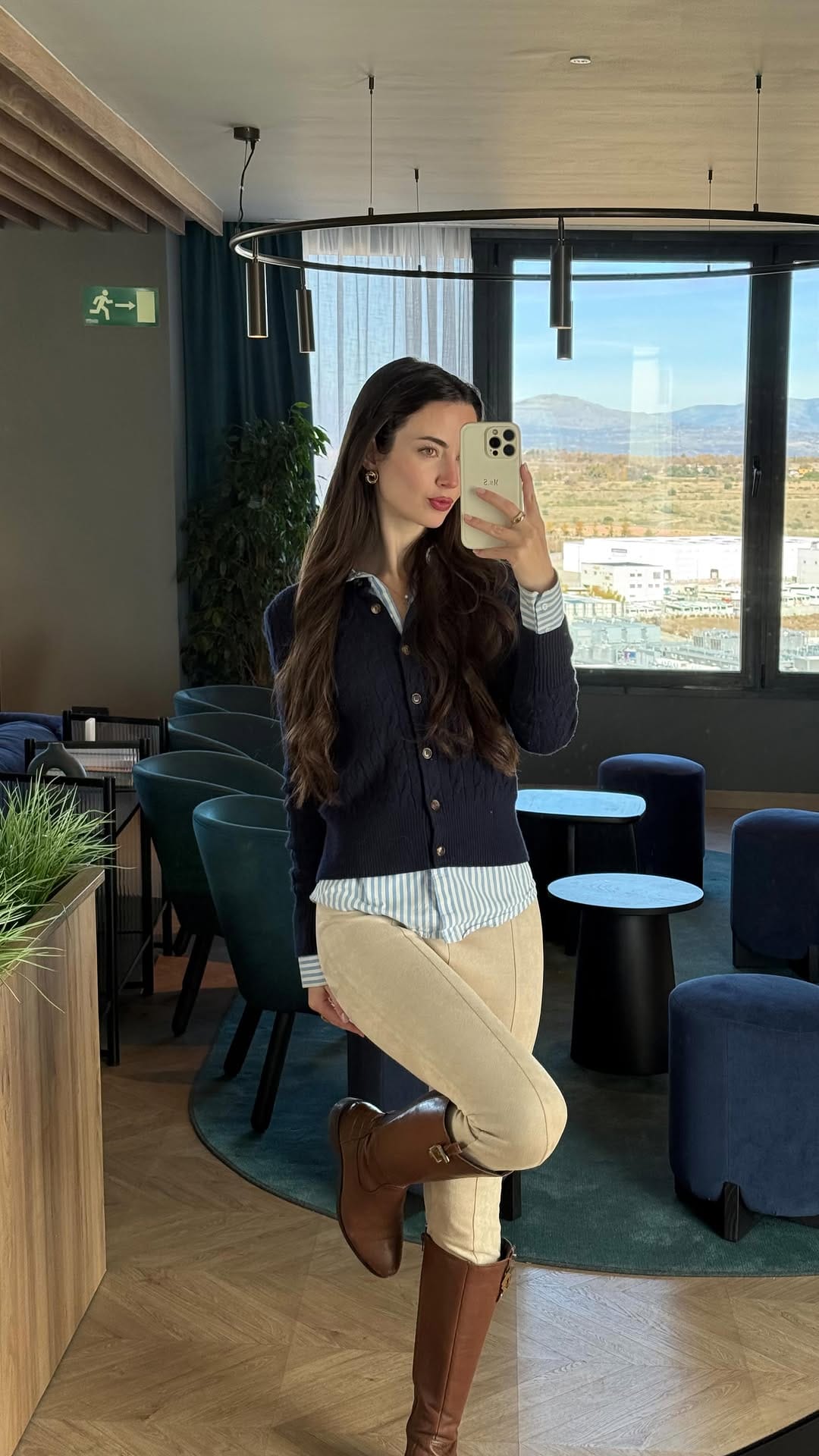 Post 10 by Susana Arcocha on Instagram (video)