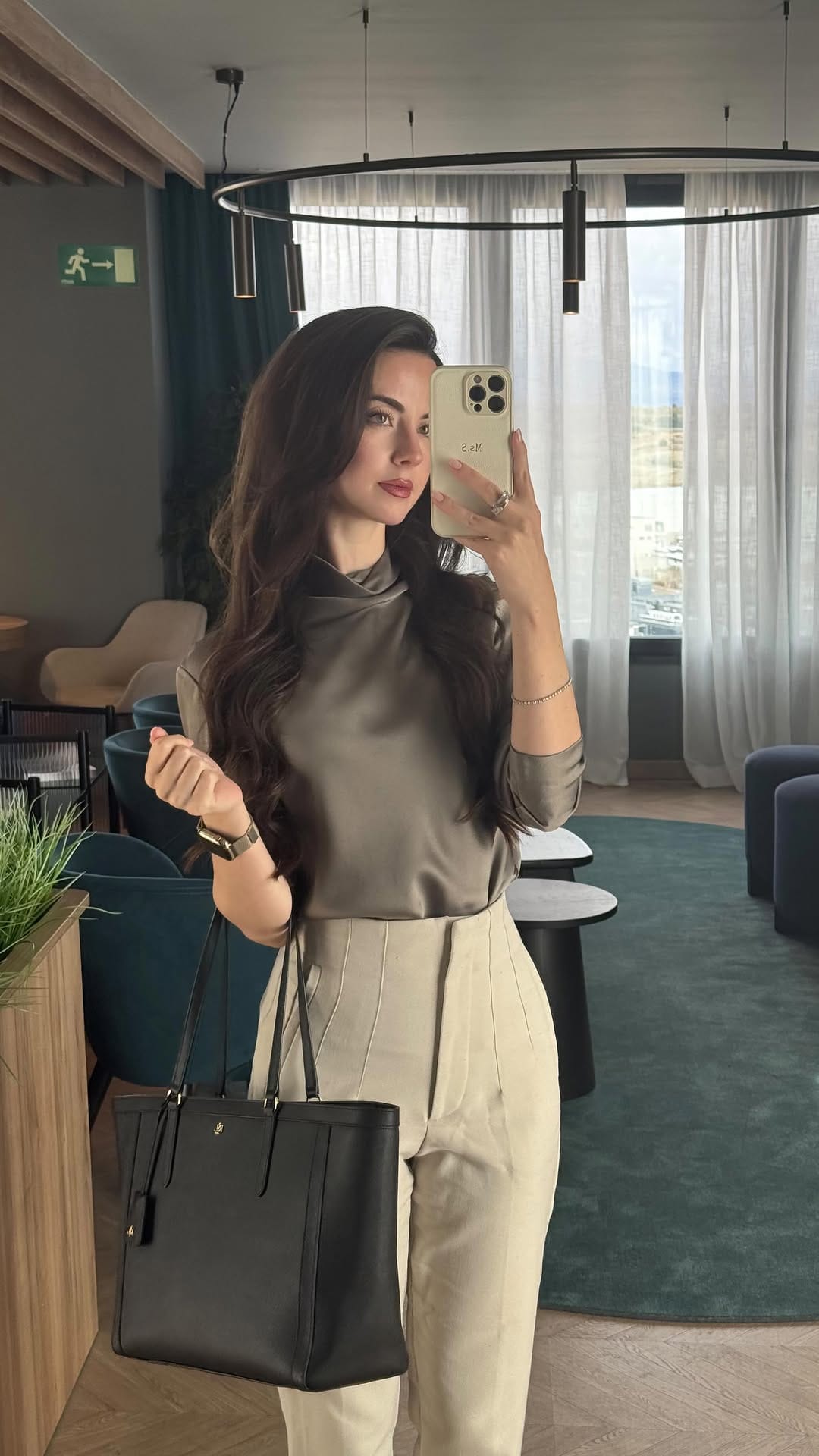 Post 9 by Susana Arcocha on Instagram (video)