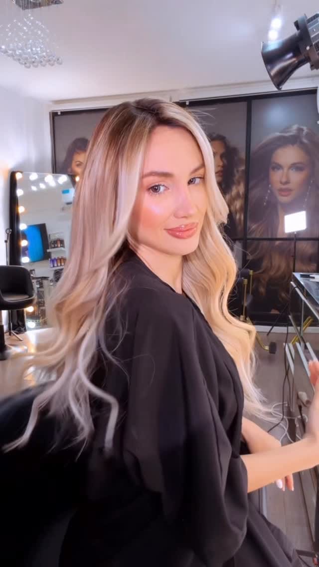 Post 6 by EMILIA on Instagram (video)