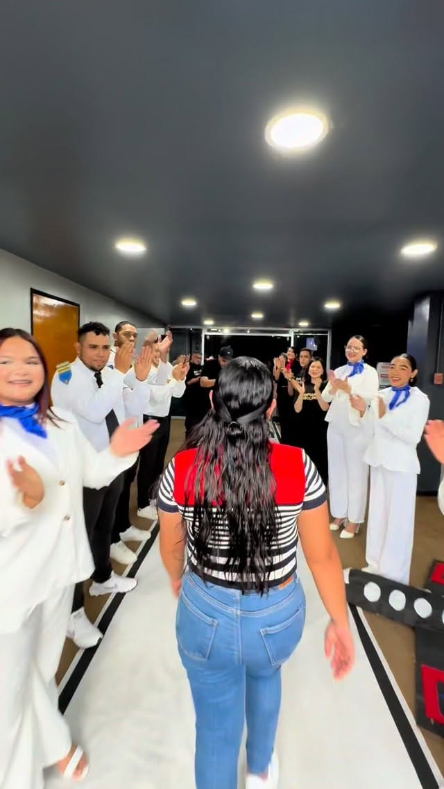 Post 1 by Vida Nueva Internacional on Instagram (video)