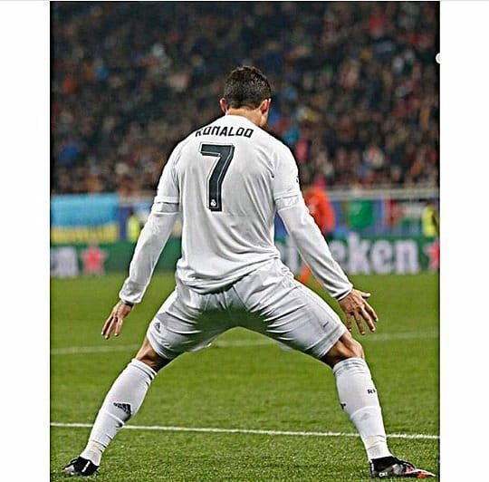Post 9 by ♚♚♚♚ CRISTIANO RONALDO ♚♚♚♚ on Instagram (image)