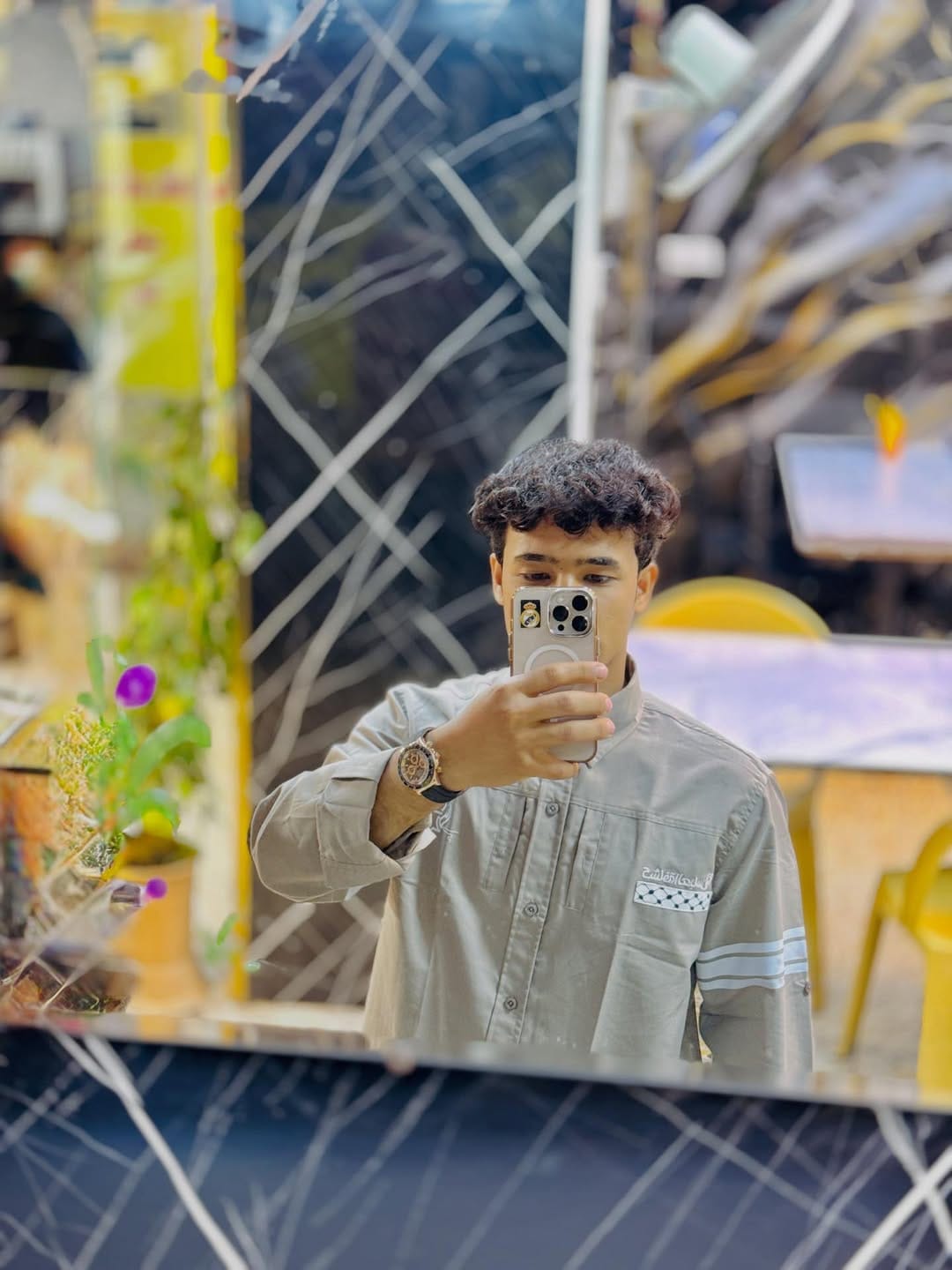 Post 6 by رضَـوانہٰ on Instagram (carousel)