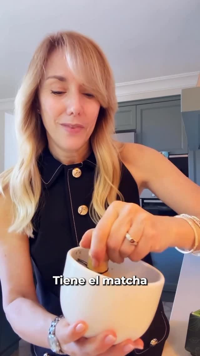 Post 6 by Marina Bores on Instagram (video)