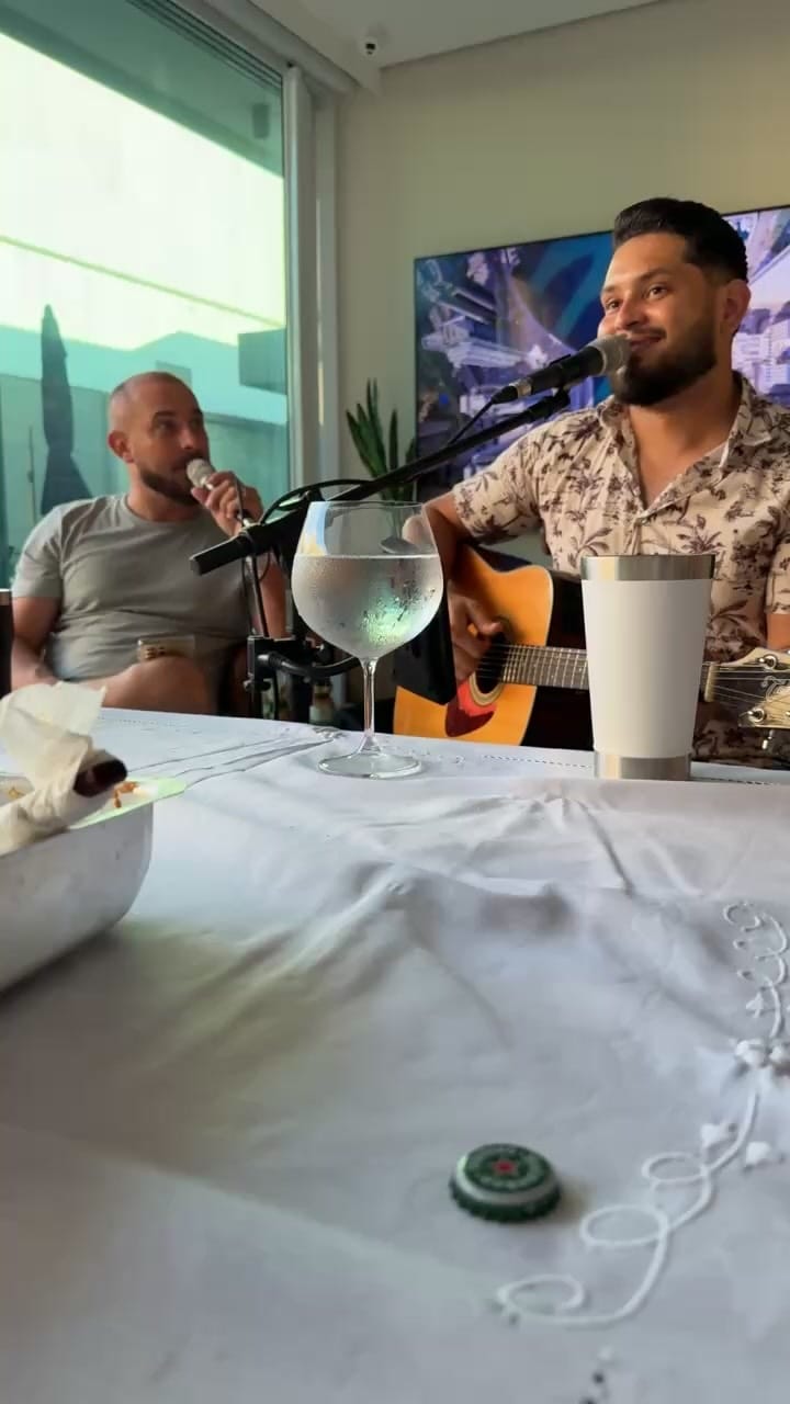 Post 9 by Roseli Zang on Instagram (video)
