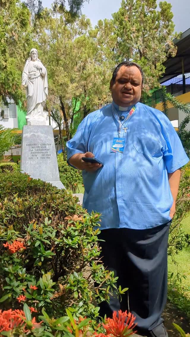 Post 4 by Padre Miguel Romero on Instagram (video)