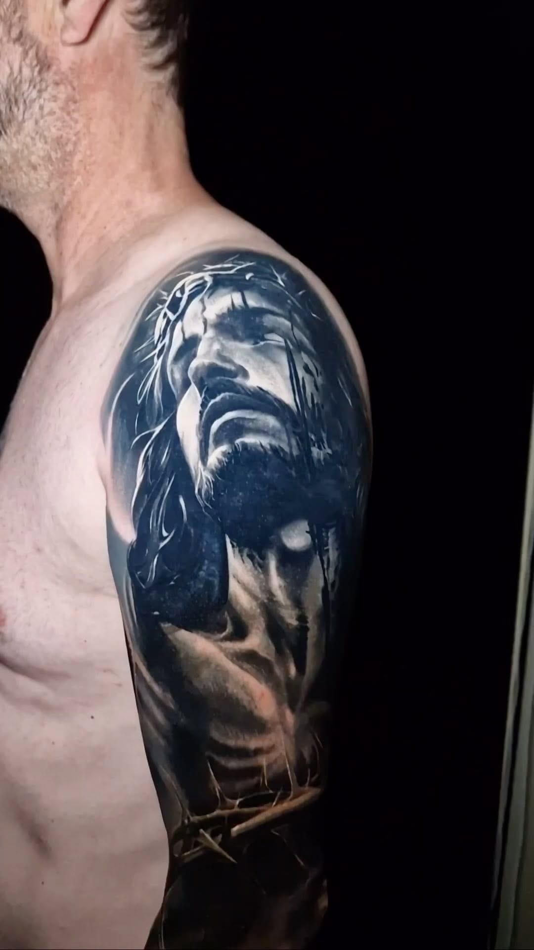 Post 9 by Christian kurt on Instagram (video)