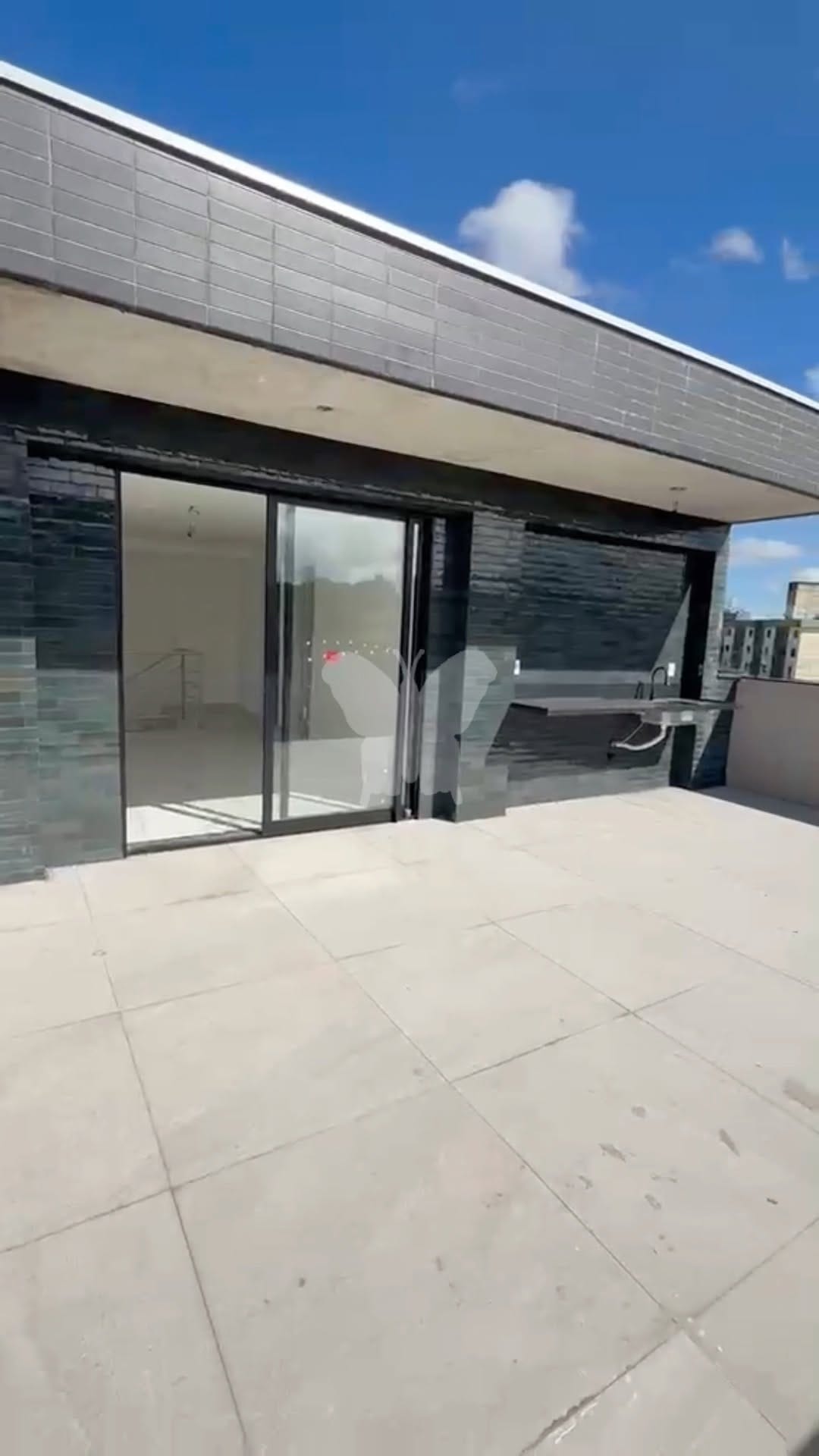 Post 8 by Jardins Imóveis | Imobiliária on Instagram (video)