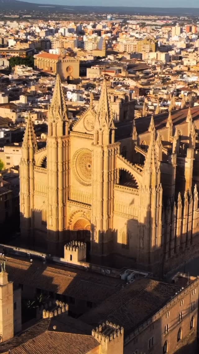 Post 10 by Sophisticated Projects&Estates on Instagram (video)