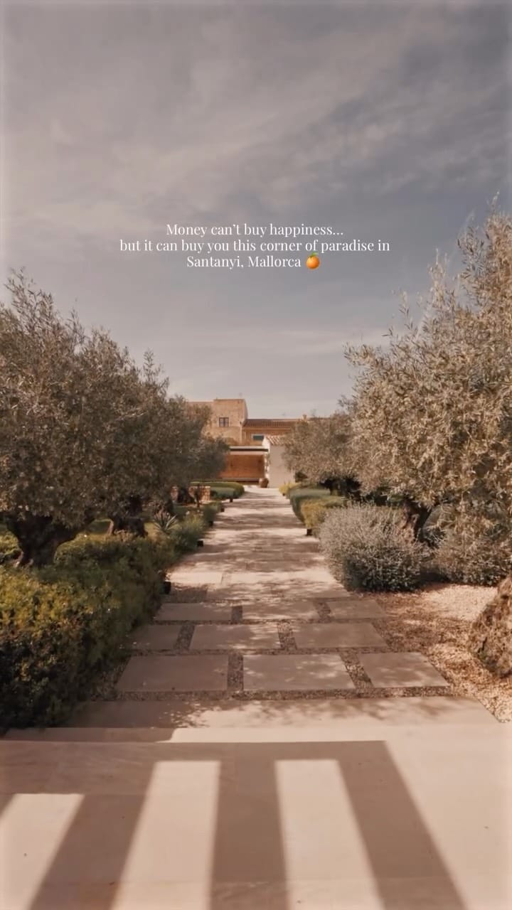 Post 3 by The Agency Mallorca on Instagram (video)