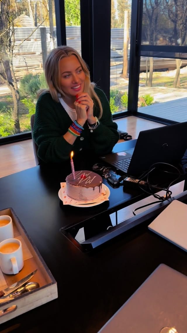 Post 8 by Luz Abramor 🇦🇷 on Instagram (video)