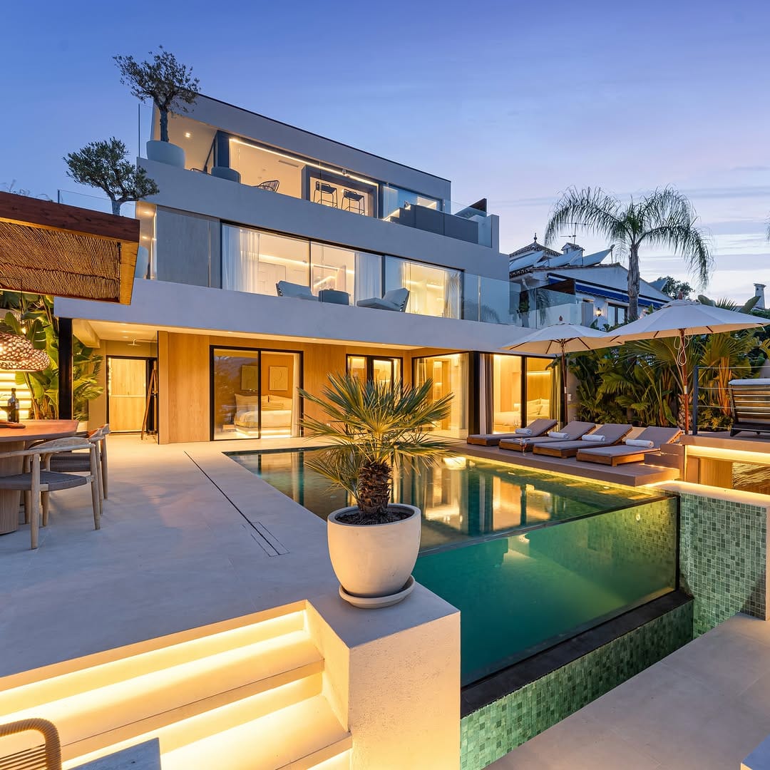 Post 5 by Mas Property Marbella on Instagram (carousel)