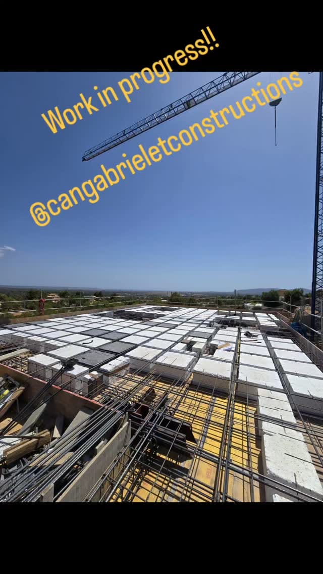 Post 7 by Constructions Can Gabrielet on Instagram (video)