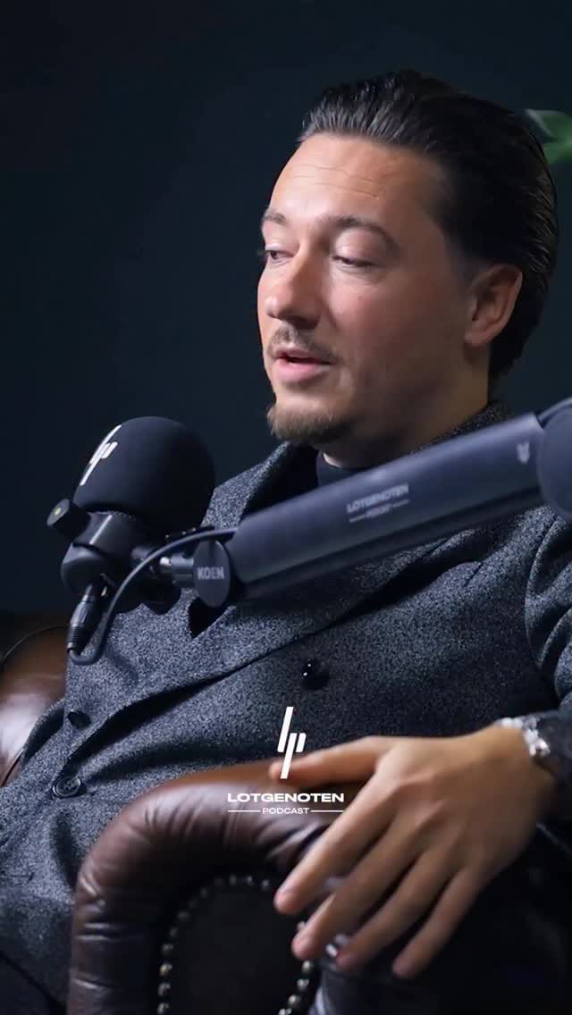 Post 9 by Danny Coppenrath on Instagram (video)