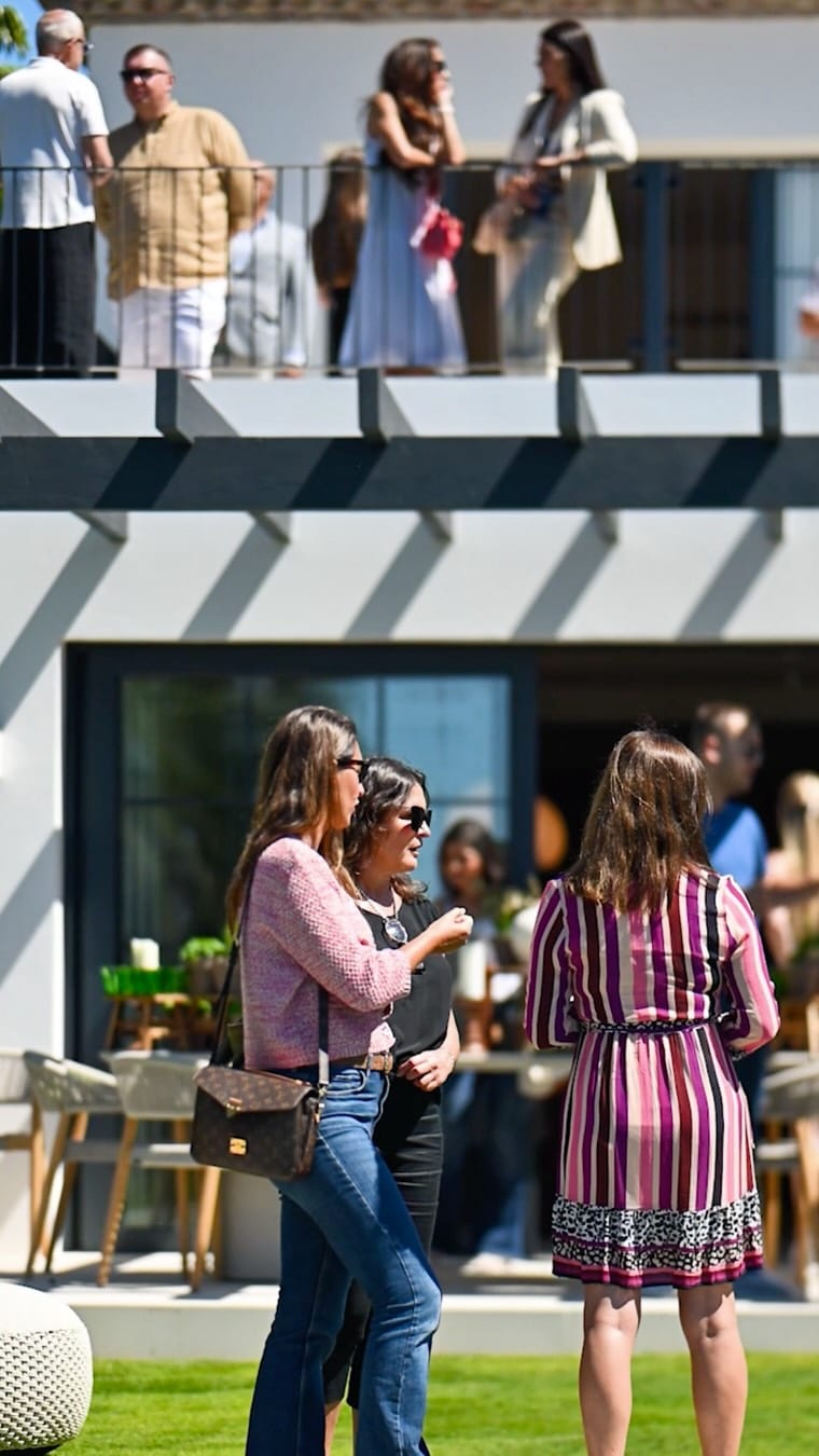 Post 6 by Diana Morales Properties | Knight Frank on Instagram (video)