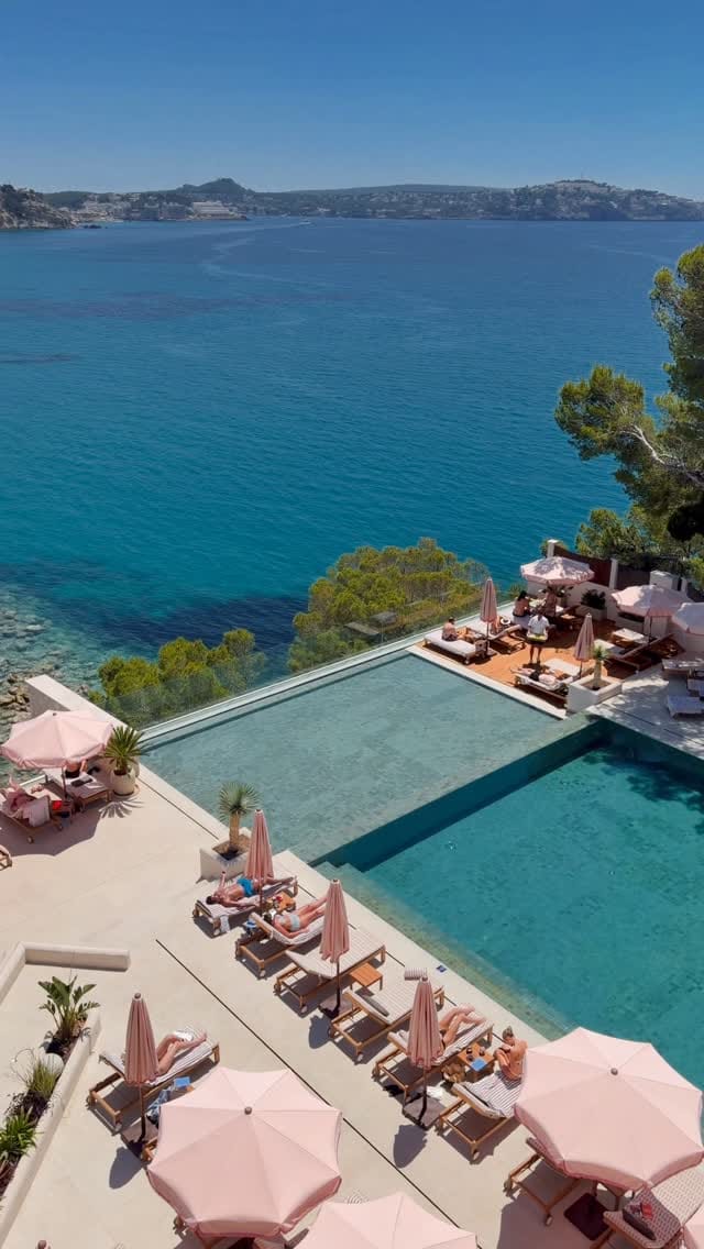 Post 2 by NEXHOLIDAYS on Instagram (video)