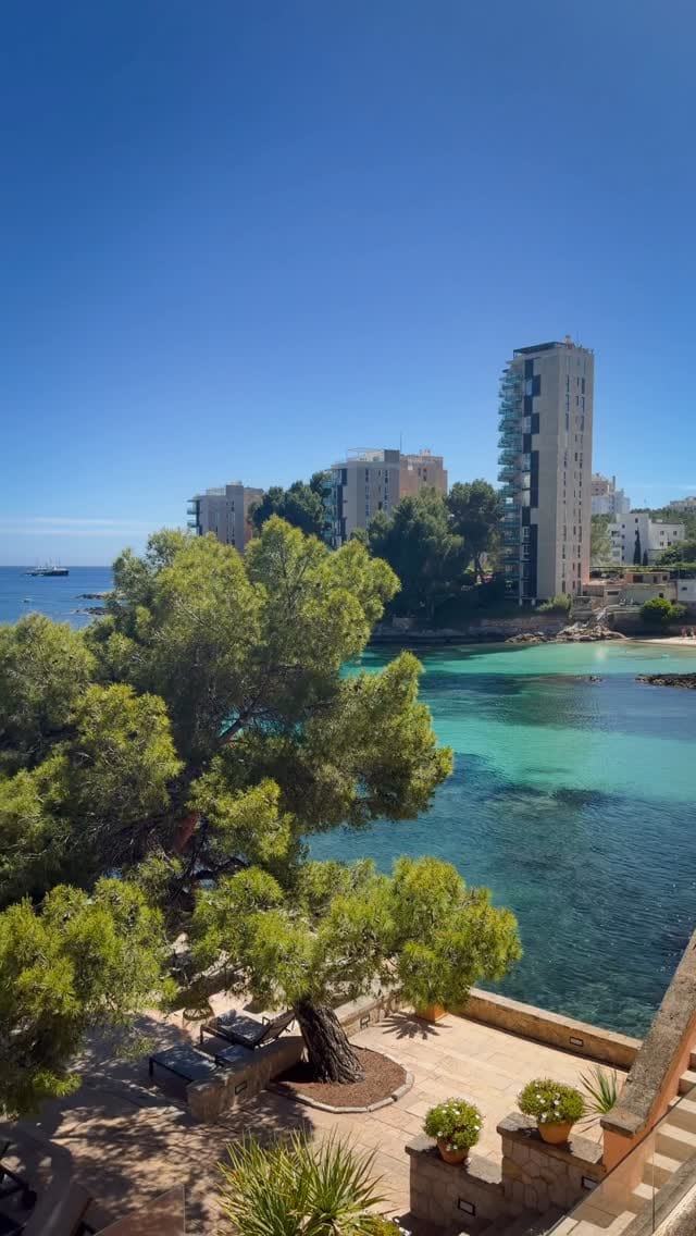 Post 3 by NEXHOLIDAYS on Instagram (video)
