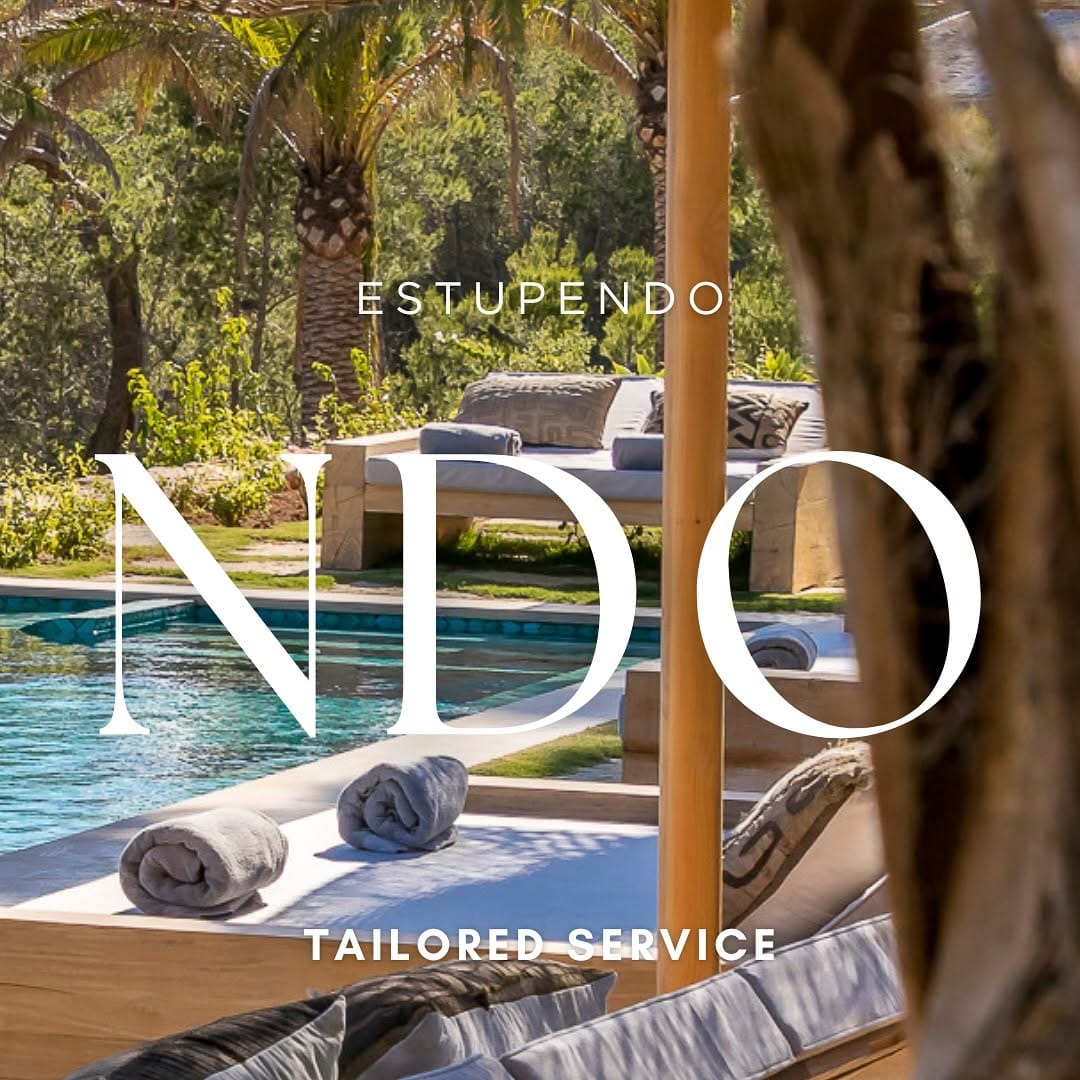 Post 10 by Estupendo Ibiza on Instagram (carousel)