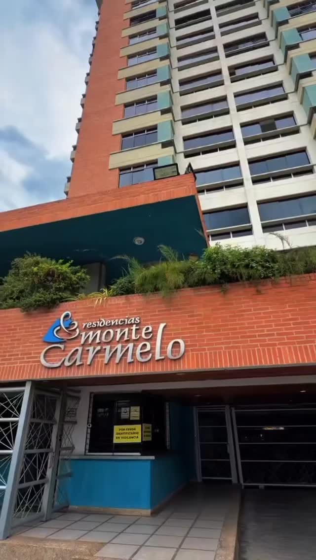 Post 6 by Deborhat Contreras- Bienes Raices on Instagram (video)