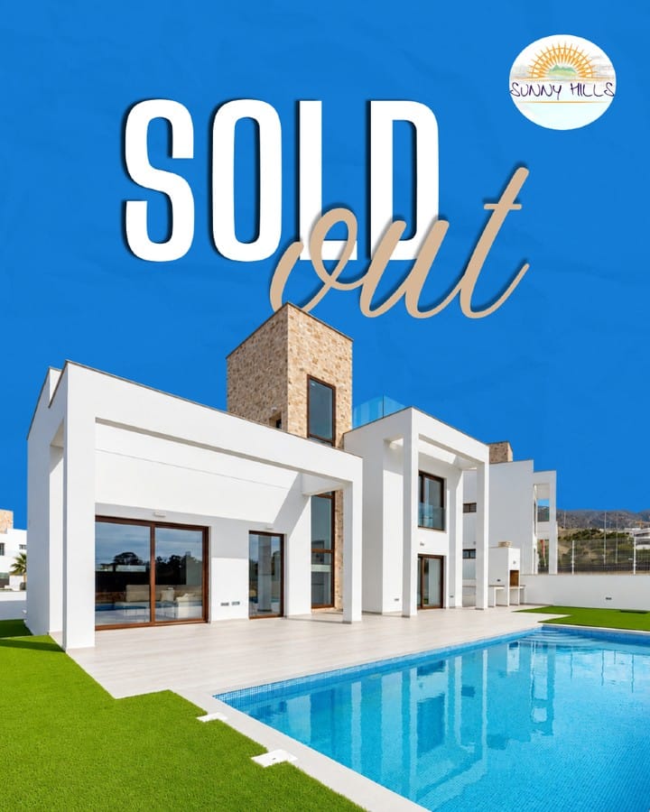 Post 3 by Real Estate Developer • 🇪🇸🇨🇭 on Instagram (carousel)
