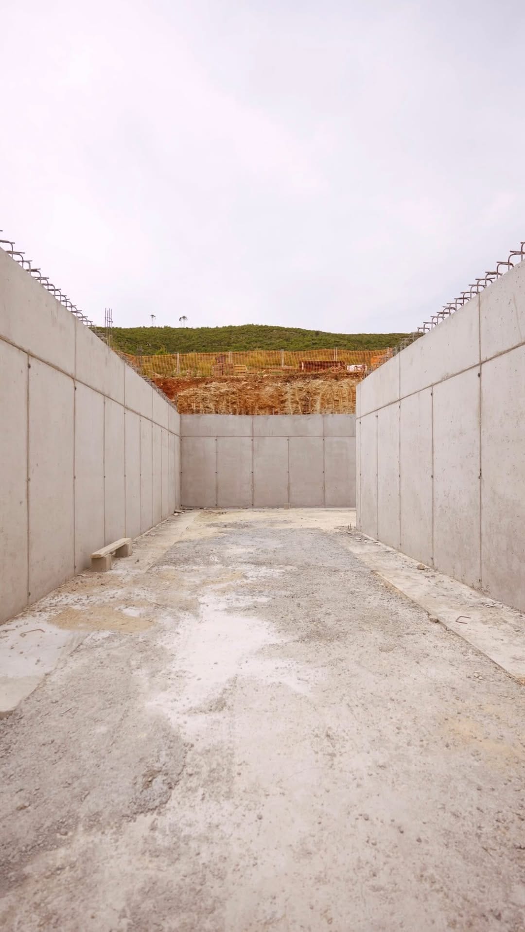 Post 6 by Agaron Studio on Instagram (video)