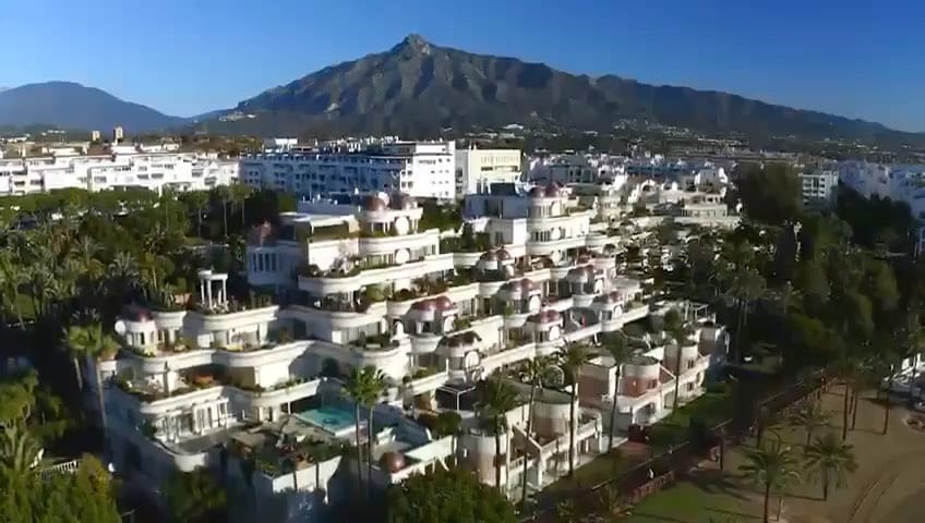 Post 6 by GOLDEN HOMES on Instagram (video)
