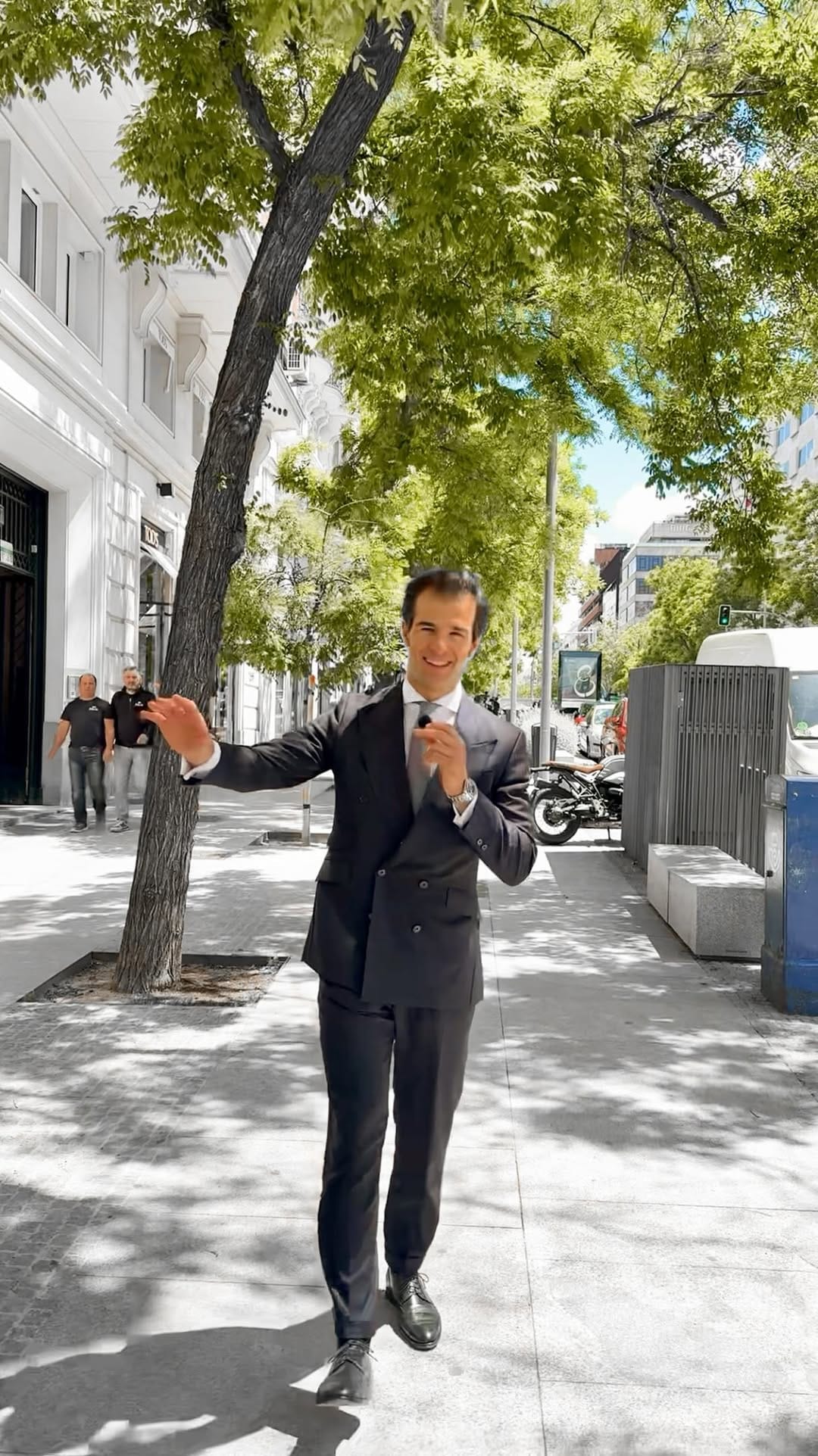 Post 4 by Guillermo Revilla on Instagram (video)