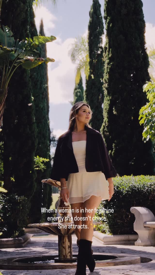 Post 1 by Izabella Larousse | Luxury Real Estate Marbella on Instagram (video)