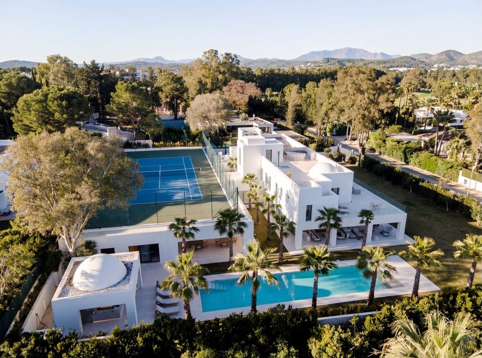 Post 6 by Izabella Larousse | Luxury Real Estate Marbella on Instagram (carousel)