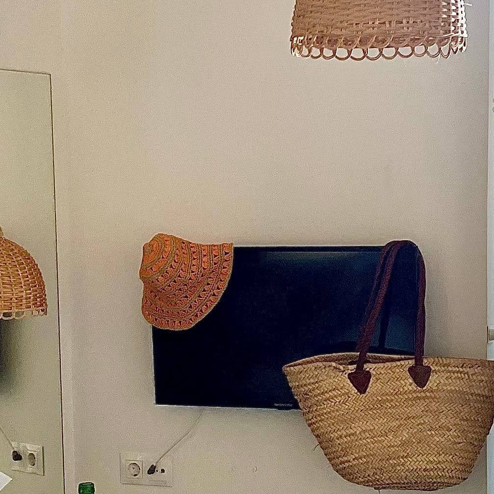 Post 8 by Villavieja 15 · Boutique Apts · S. XIX on Instagram (image)