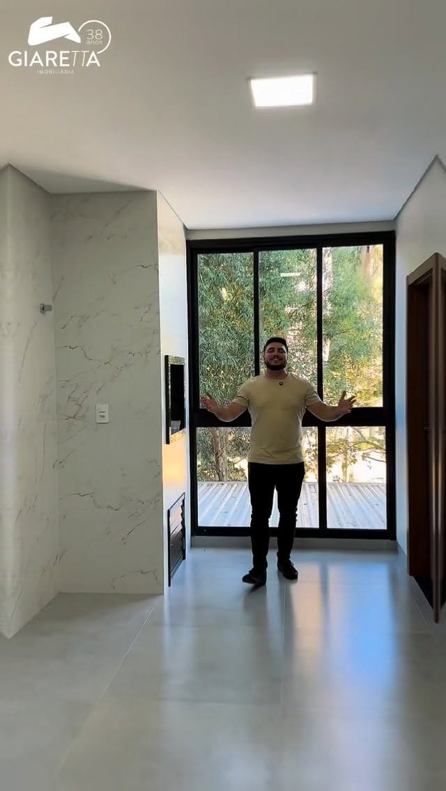Post 8 by Imobiliária Giaretta on Instagram (video)