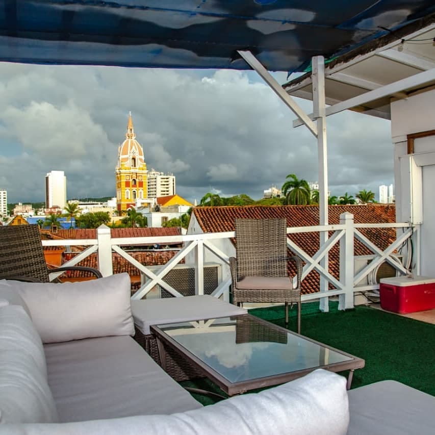 Post 7 by Caribbean Rentals Cartagena on Instagram (carousel)