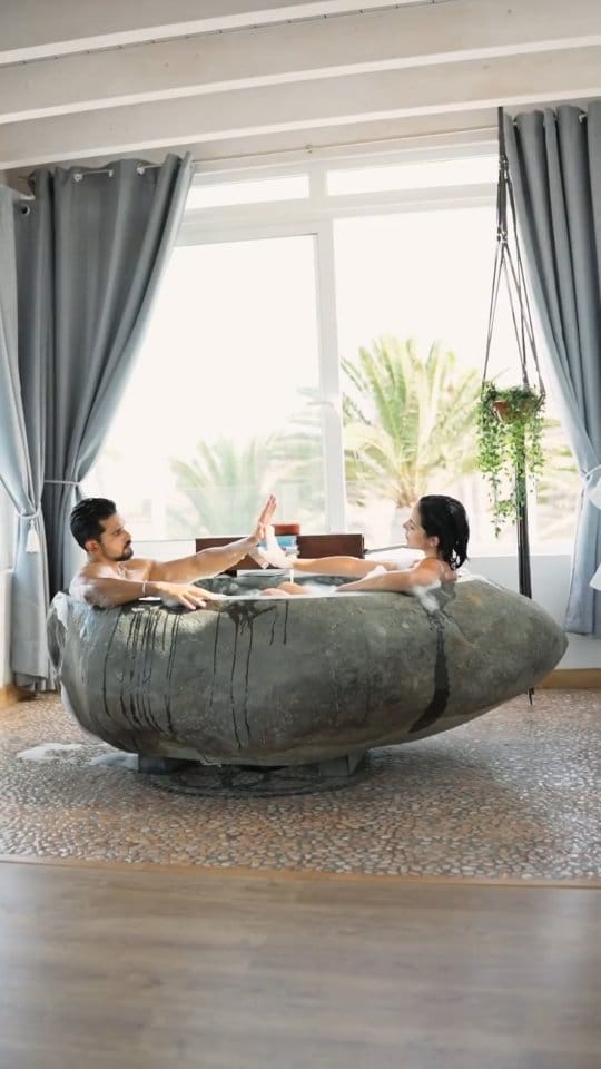 Post 10 by Lanzarote Retreats on Instagram (video)