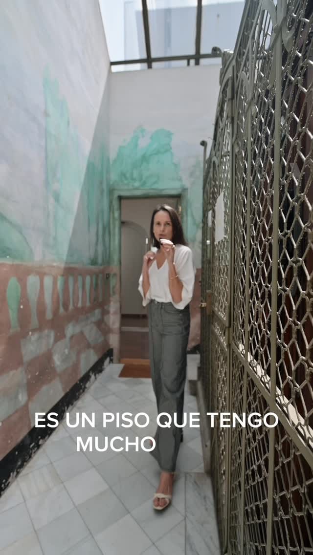 Post 5 by Milena Maciel  | Real Estate on Instagram (video)