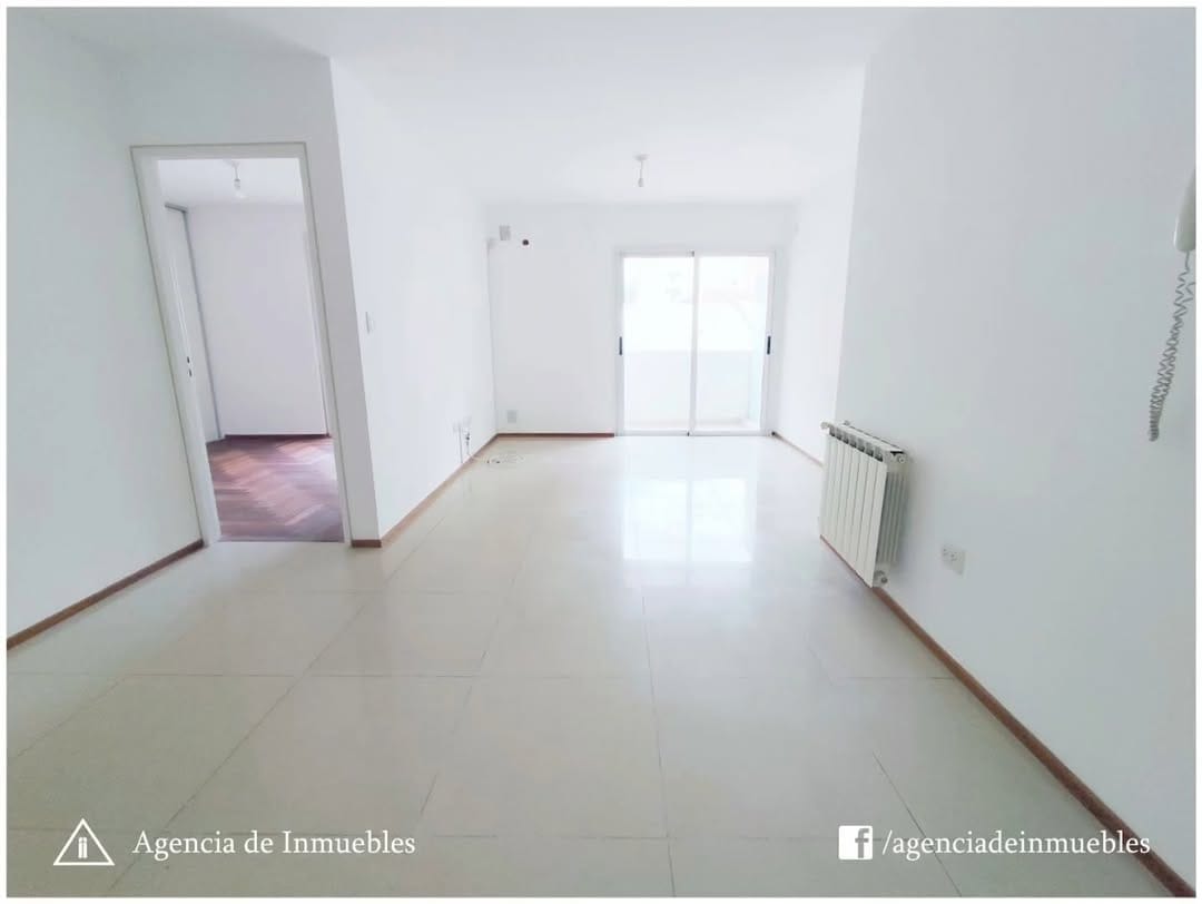 Post 10 by Agencia de Inmuebles on Instagram (video)