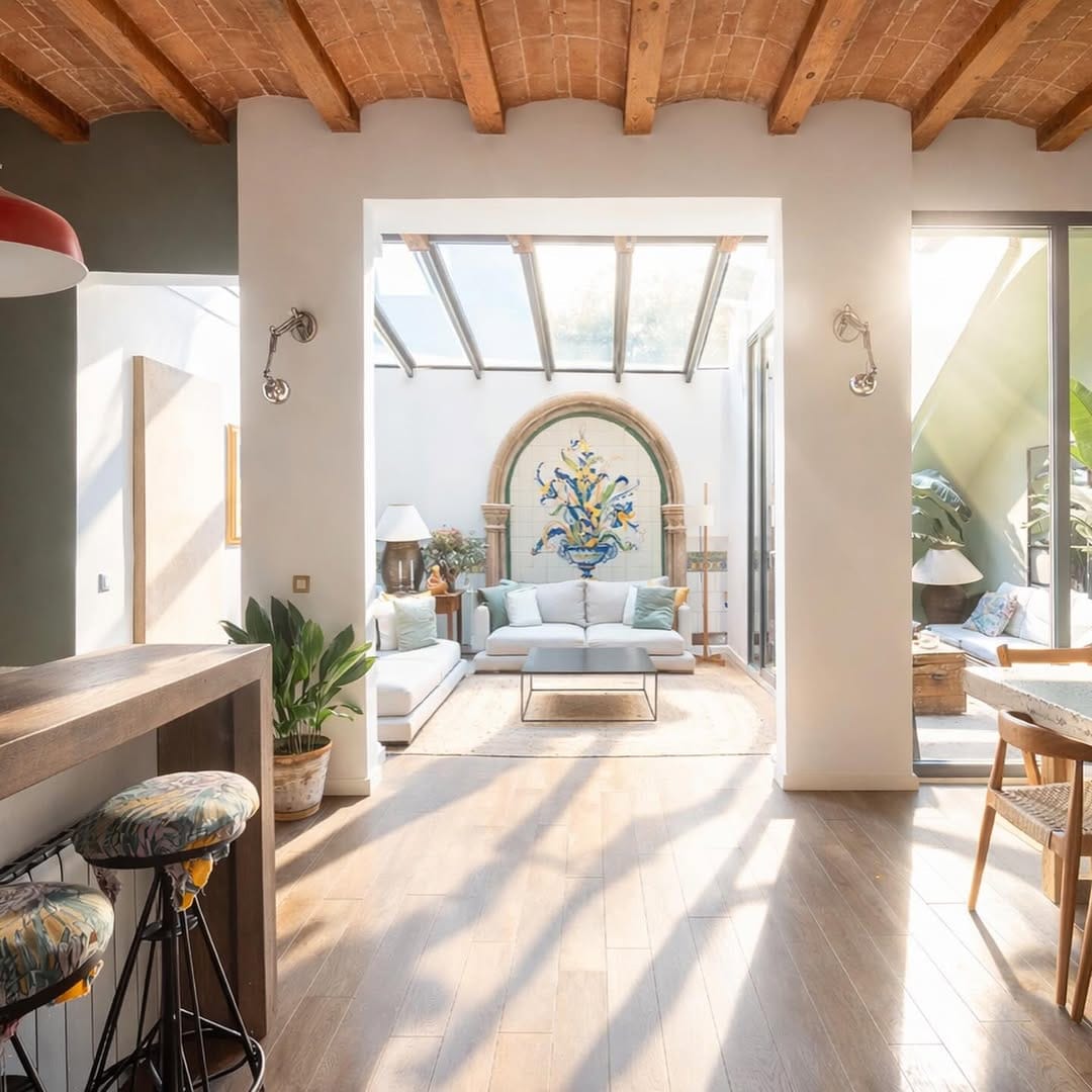 Post 9 by HEST | Inspiring Properties on Instagram (carousel)