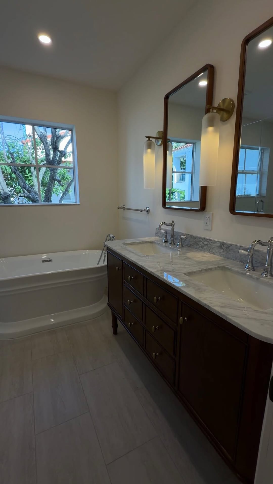 Post 1 by ANGELICA VALENCIA | REALTOR on Instagram (video)
