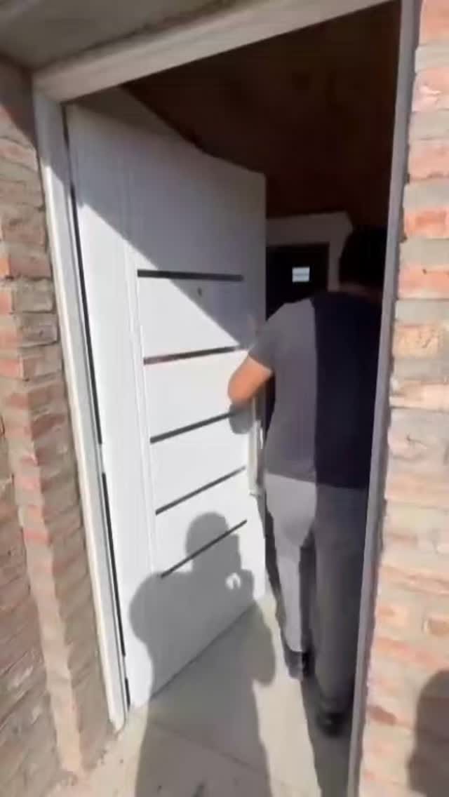 Post 6 by Kolplac Viviendas on Instagram (video)