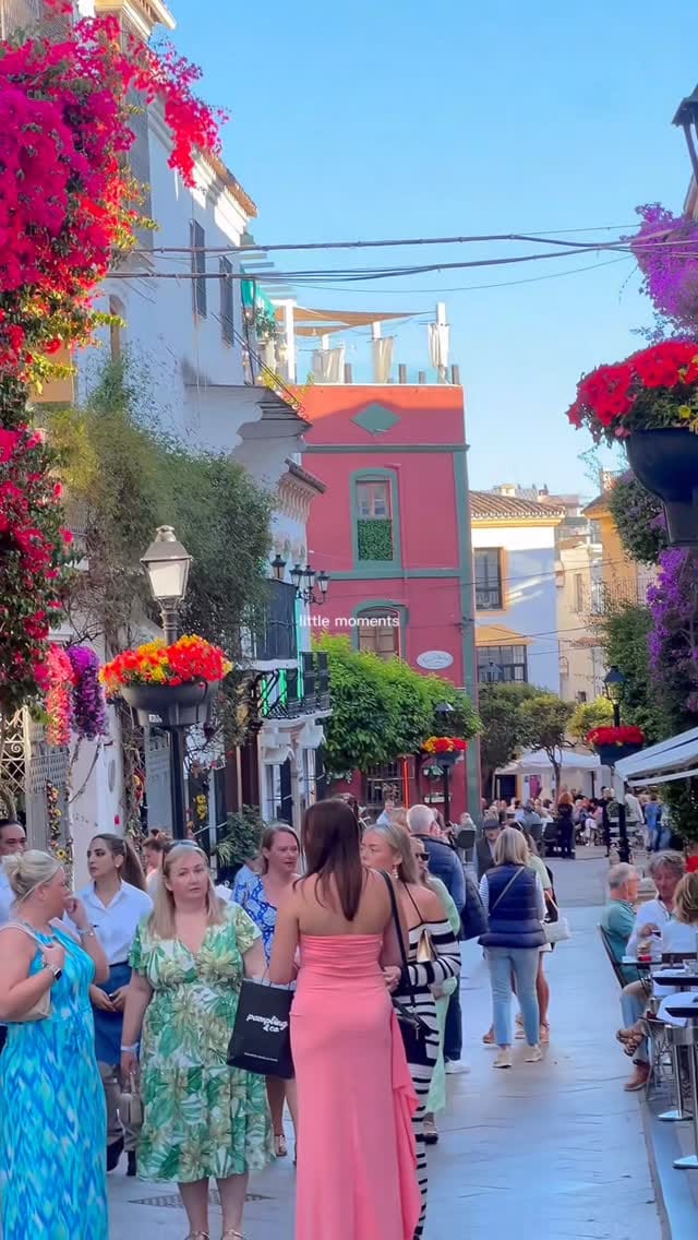Post 6 by Marbella Village on Instagram (video)
