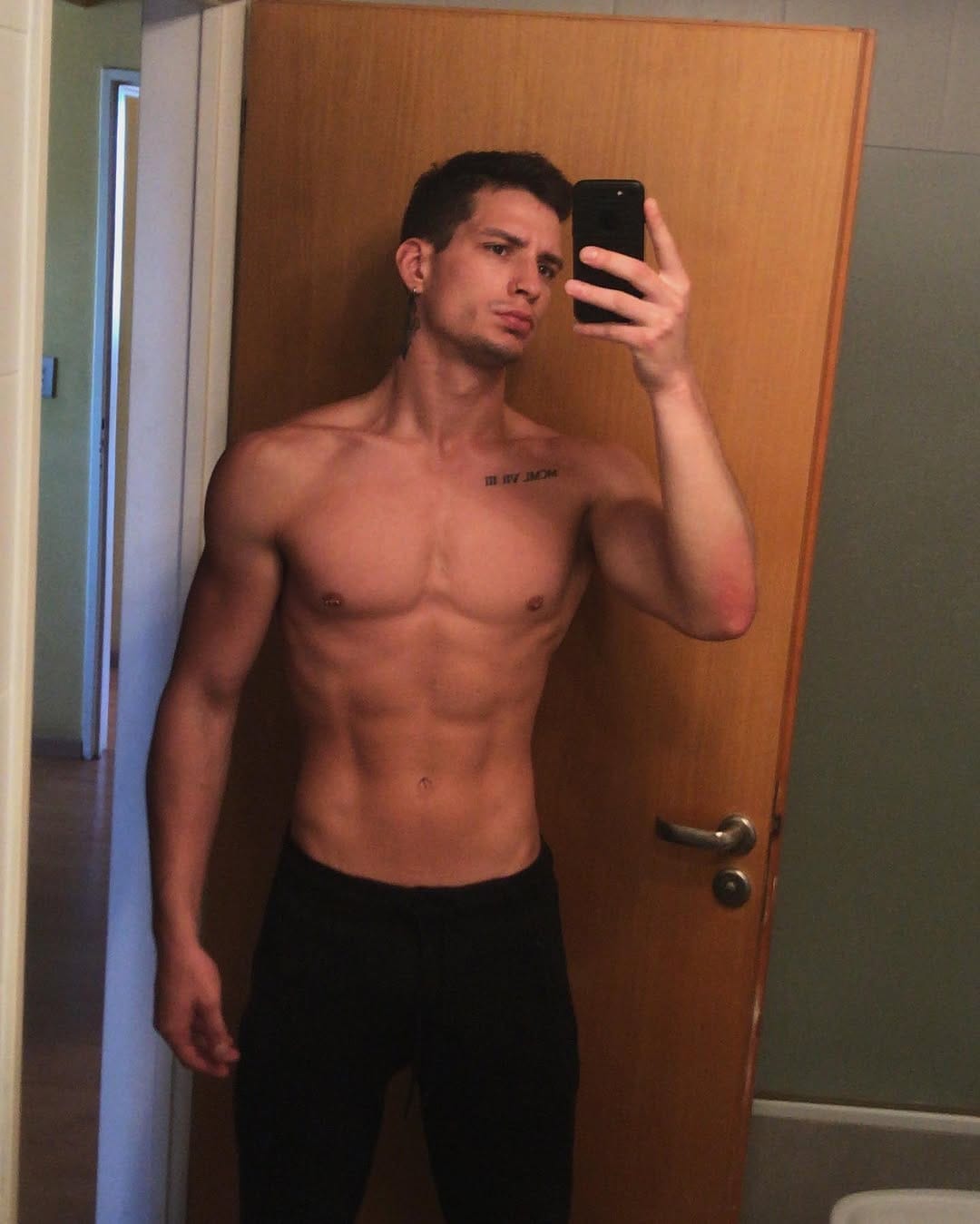 Post 2 by SALVADOR   MARTIN on Instagram (image)