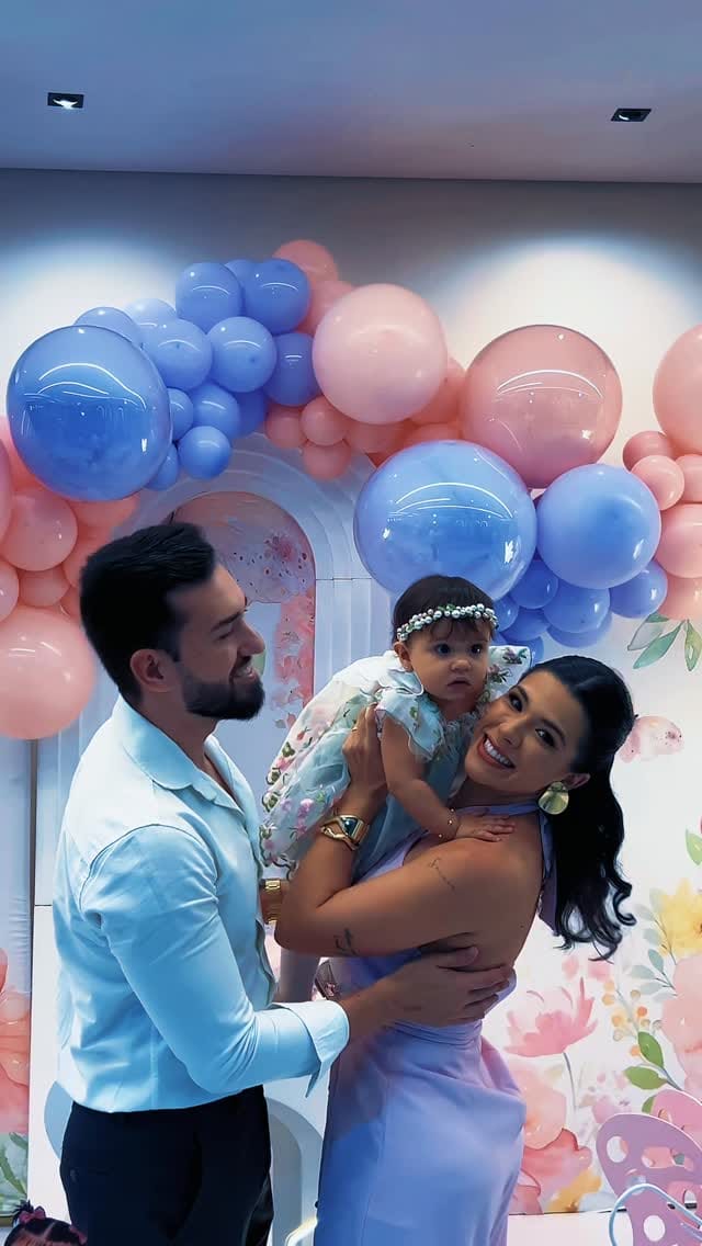 Post 2 by KARLA DUARTE on Instagram (video)