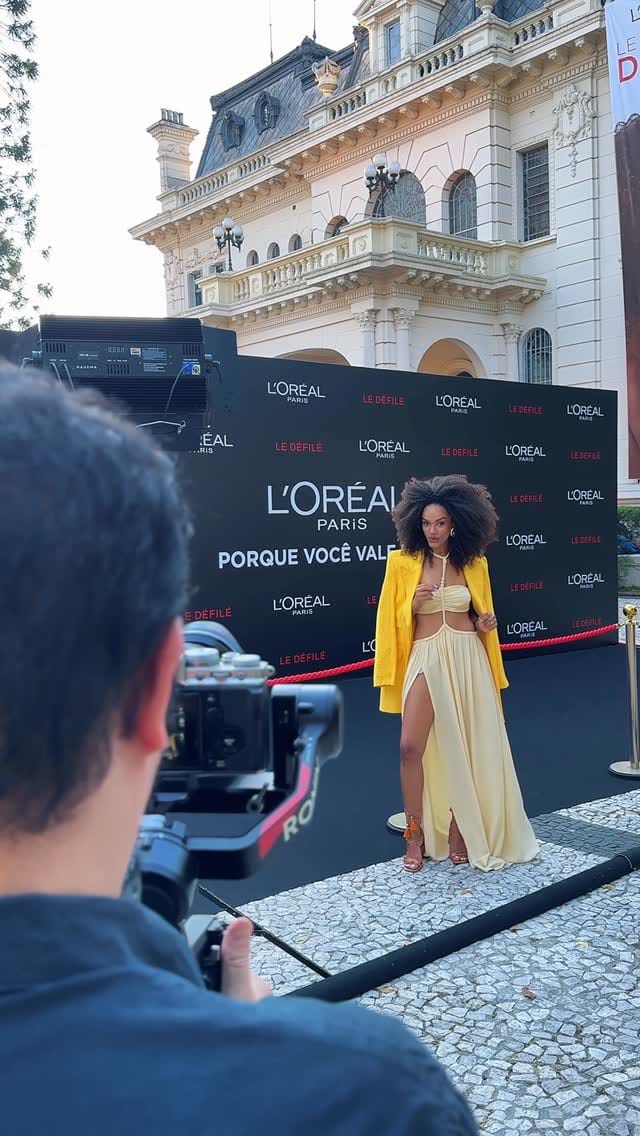 Post 8 by Franciele Trancoso | Modelo & Influência on Instagram (video)