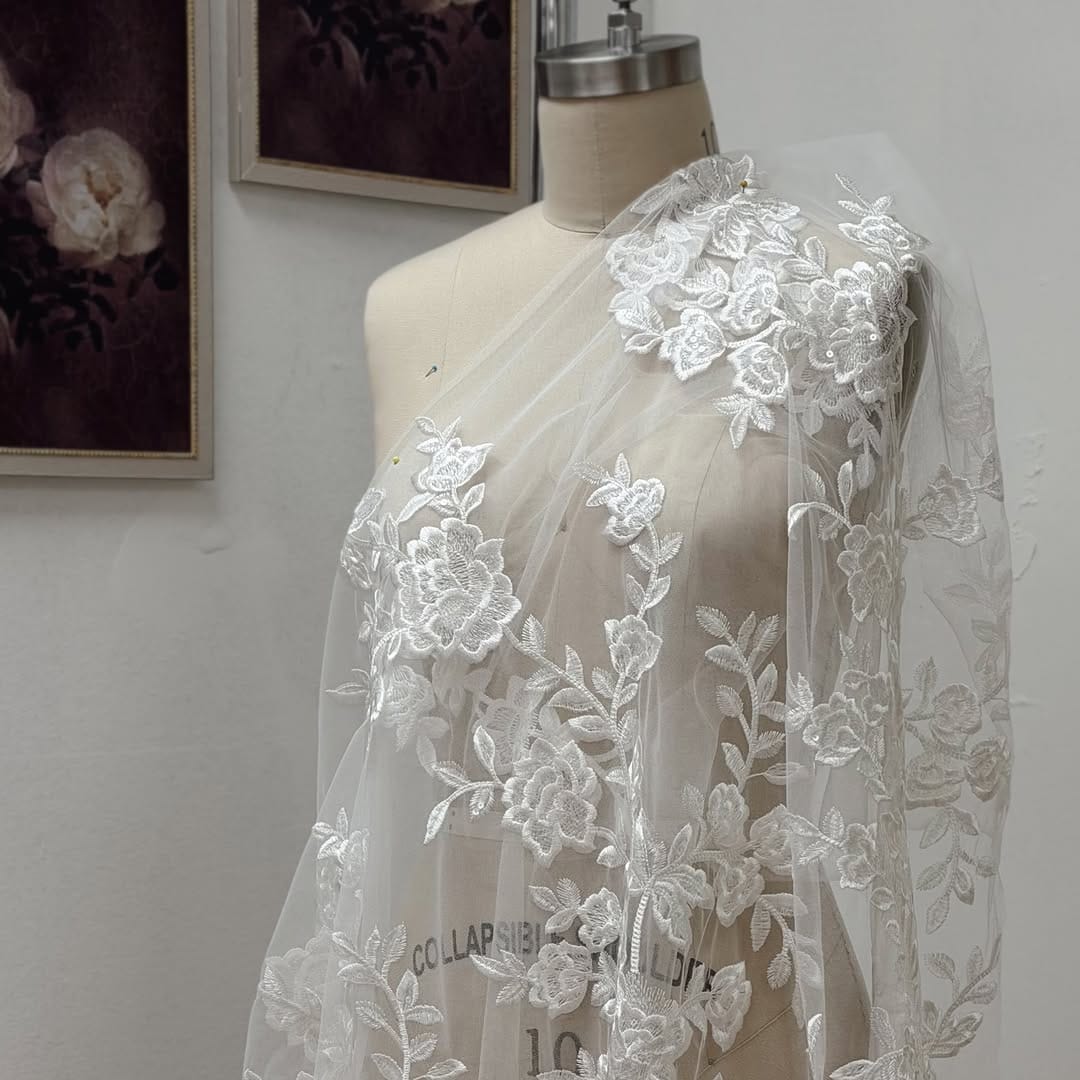 Post 5 by Laís Martins | Bridal Designer • Boston • NY on Instagram (carousel)