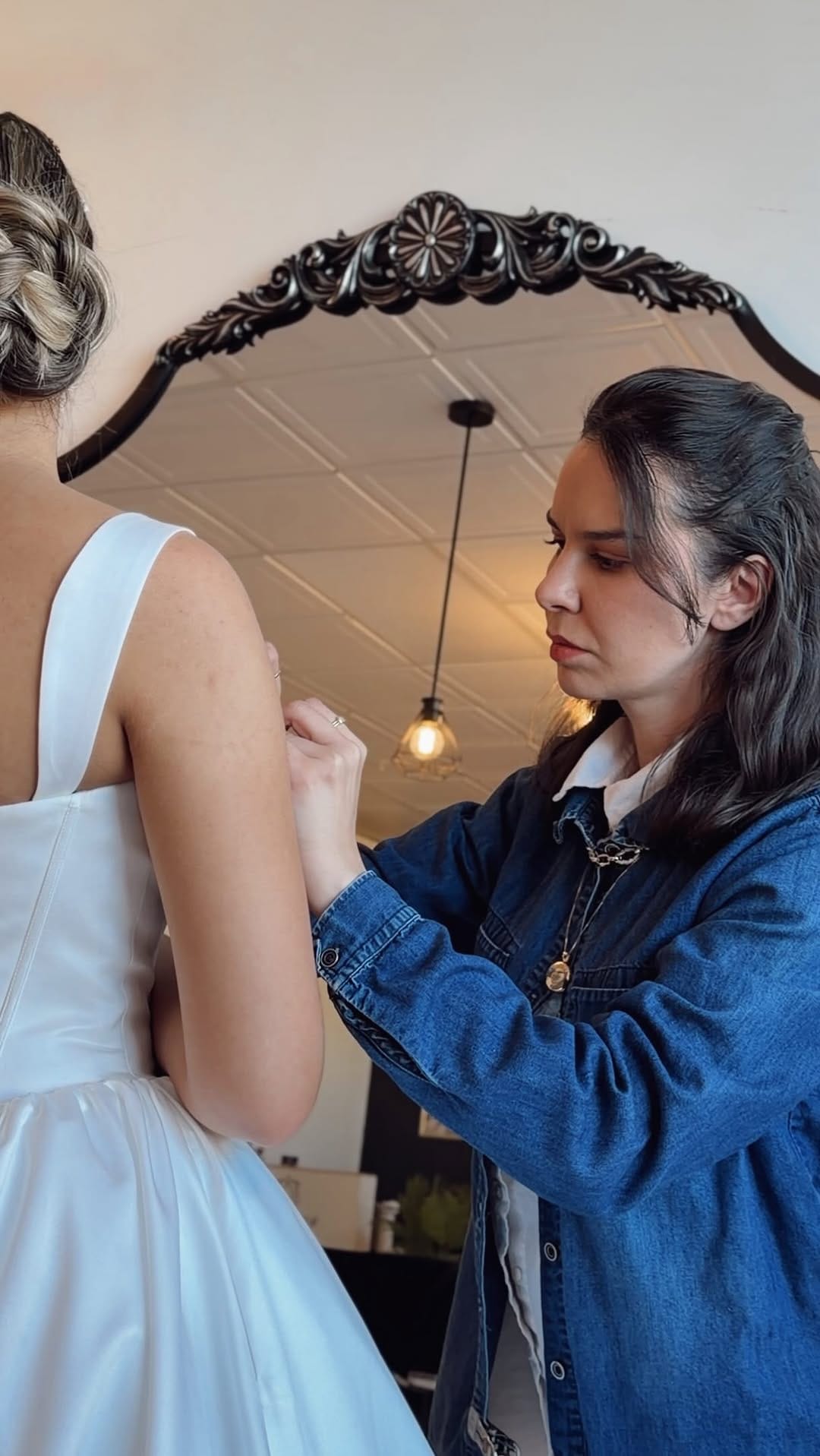 Post 3 by Laís Martins | Bridal Designer • Boston • NY on Instagram (video)