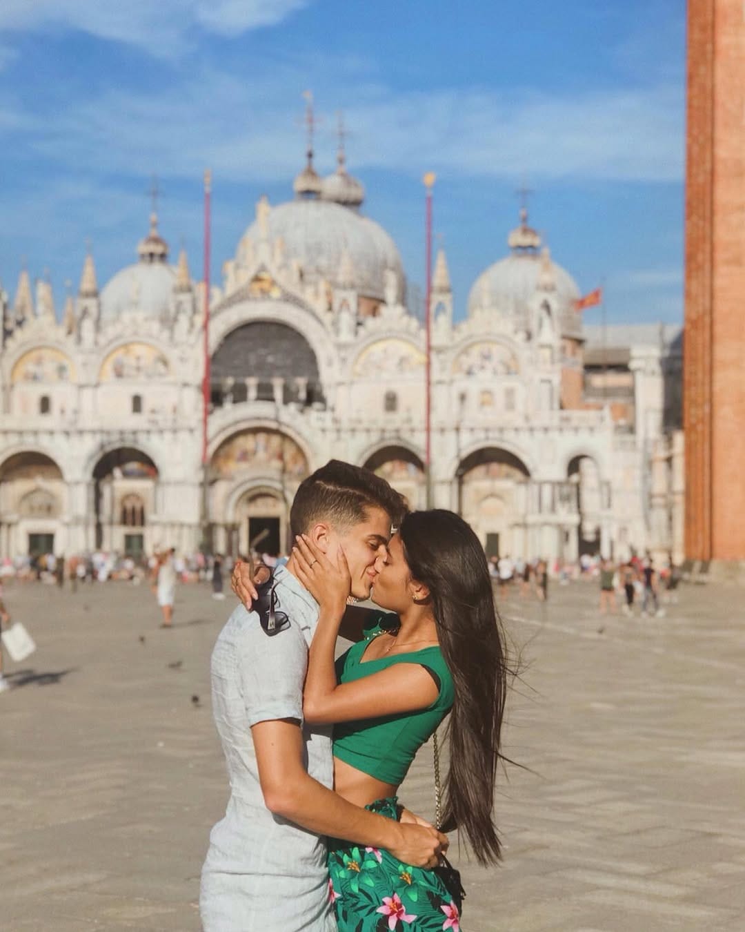 Post 8 by Enza Marks on Instagram (carousel)