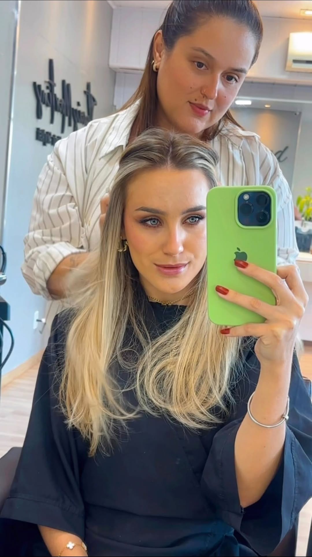 Post 3 by Isabela Fernandes 🦋 on Instagram (video)
