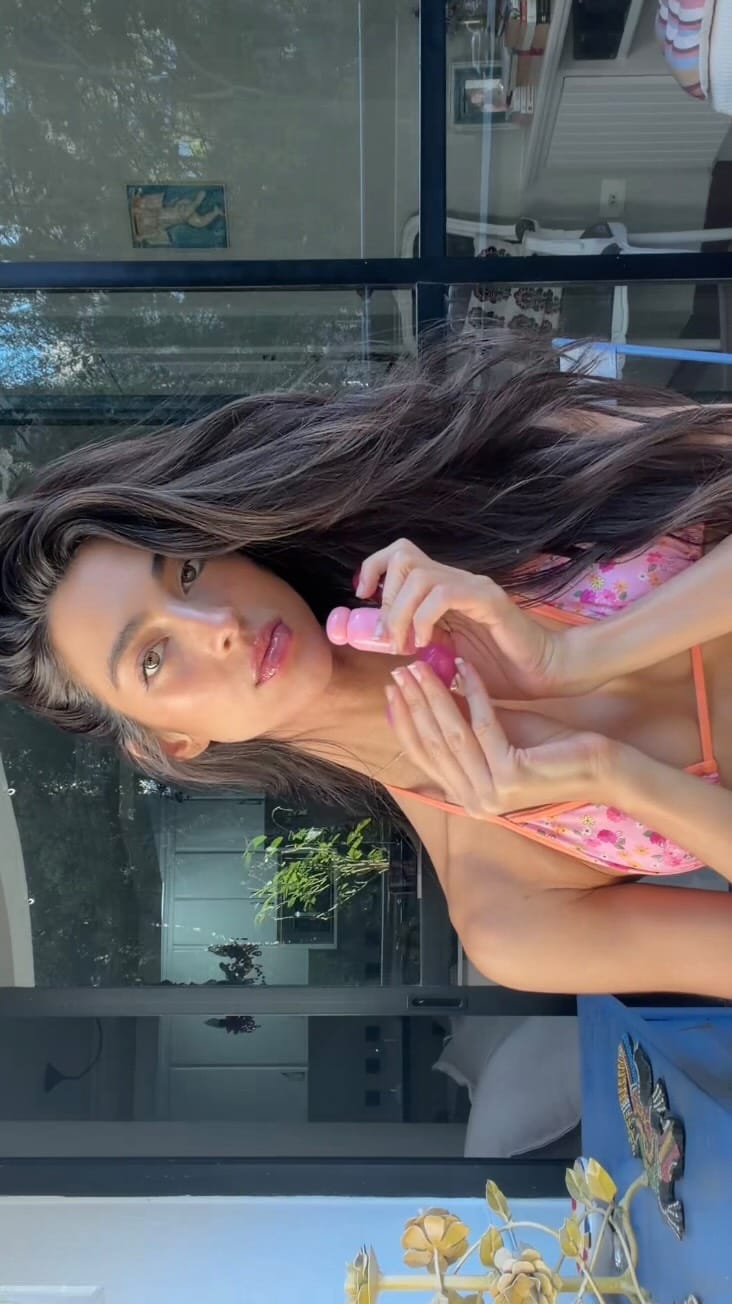 Post 2 by Gabriella Vignoni on Instagram (video)