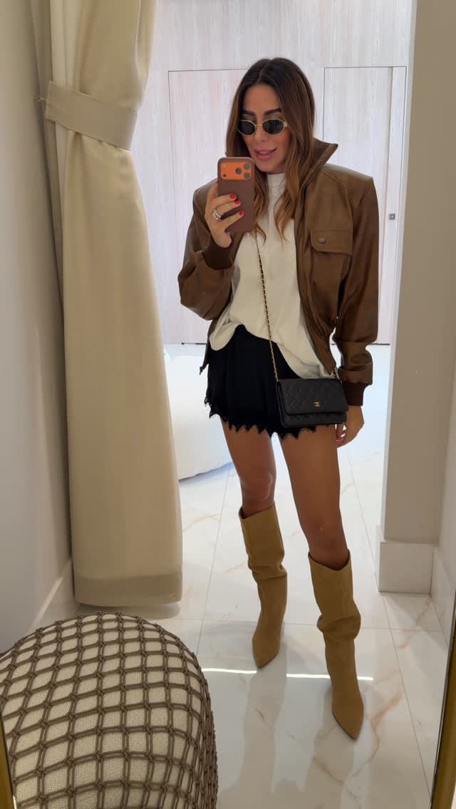 Post 6 by Isa Tanida Store on Instagram (video)